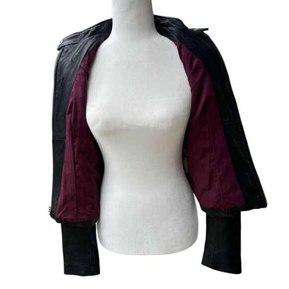 Wilsons Genuine Leather Motor Jacket Black Full Zip Quilted Shoulder Size XS VTG - Picture 12 of 12